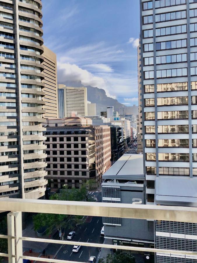 Icon Self Catering Apartment In Cape Town Near Waterfront And Cticc Eksteriør billede