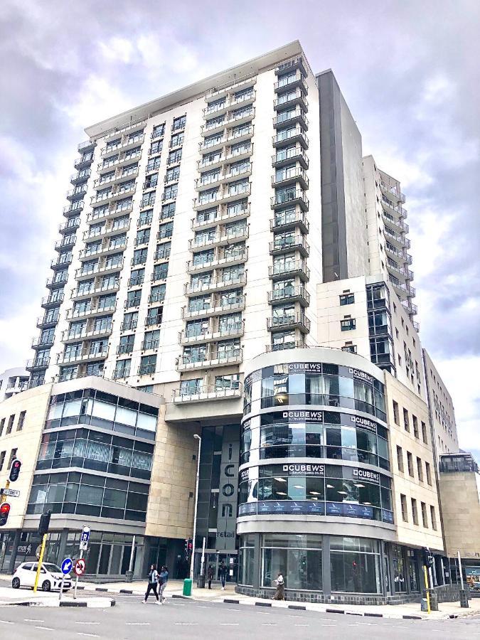 Icon Self Catering Apartment In Cape Town Near Waterfront And Cticc Eksteriør billede